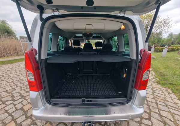 Citroen Berlingo cena 28900 przebieg: 220100, rok produkcji 2008 z Lwówek Śląski małe 232